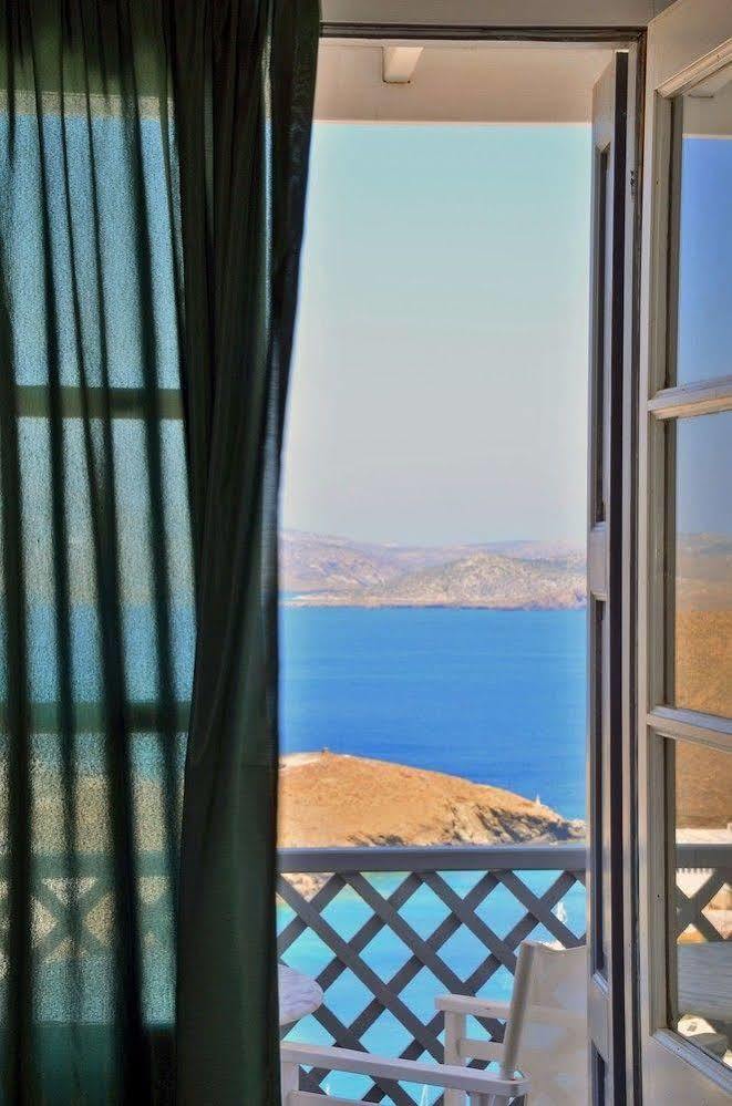 Oneiro Luxury Suites-Adults Only Astypalaia Exterior photo